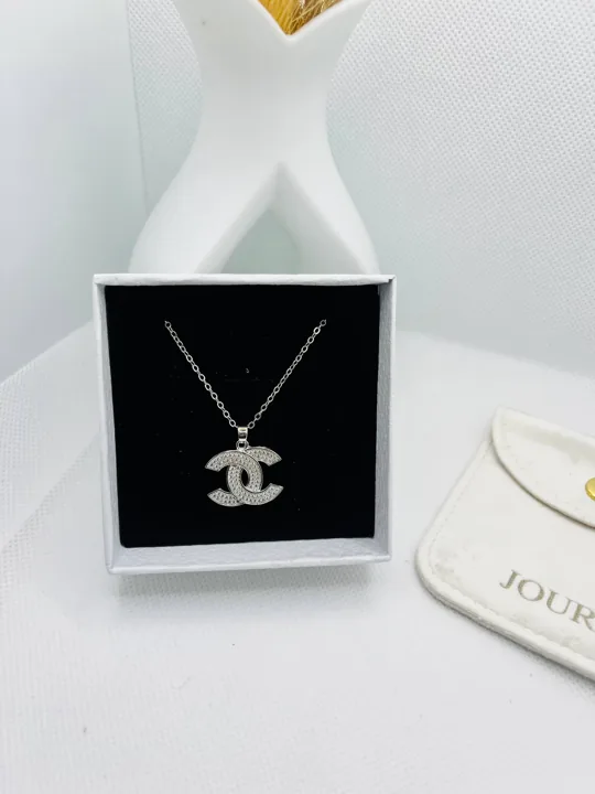 Éclat Necklace